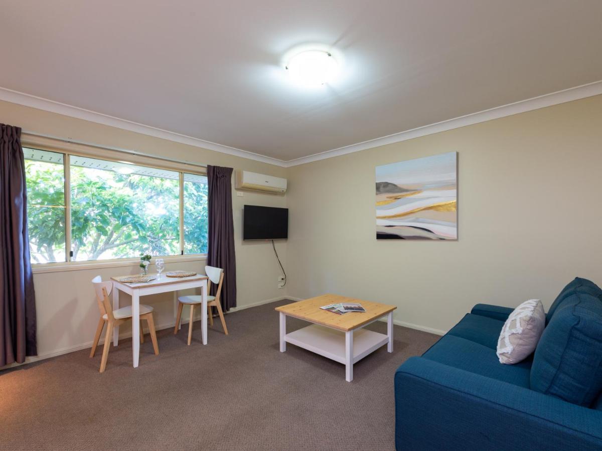 Villa Nova Motel Toowoomba Exterior photo