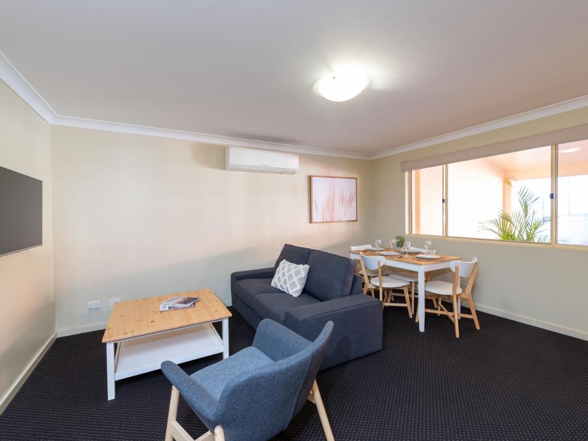 Villa Nova Motel Toowoomba Exterior photo